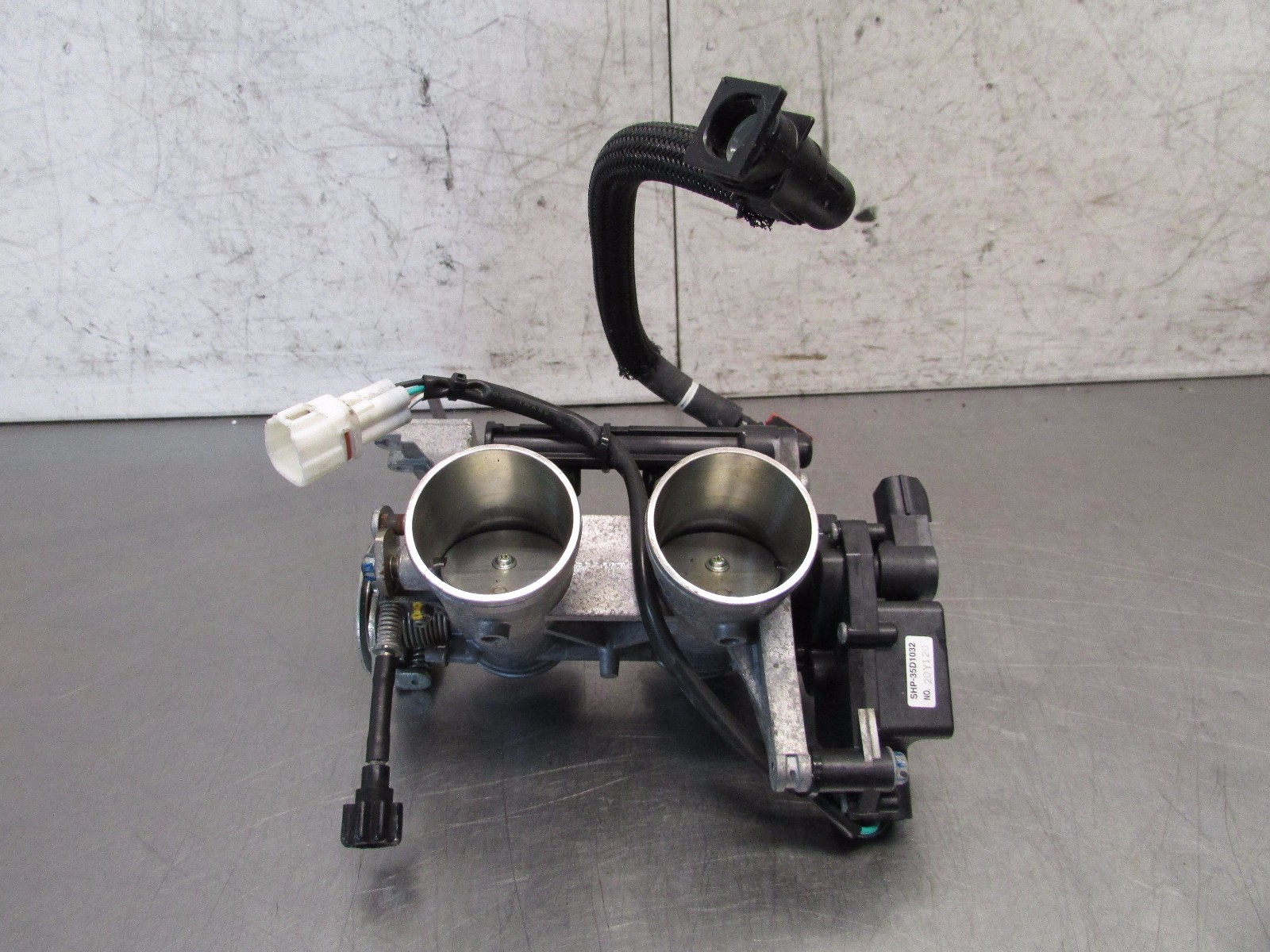 【ファッション好きが選ぶ人気ブランドランキング】 I 38 KAWASAKI BODIES BODY THROTTLE OEM 2013 A 300 EX NINJA ワンピース