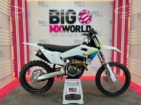 Husqvarna FC 250 2025 - ONLY 42 Hours - Stock 