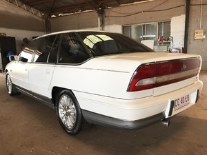 Tidy 1997 Statesman, RWC NT rego, Icy Cold Air. Bargain!