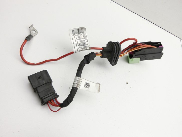 BMW F45 218d 14-18 Kabelbaum Sicherungen für Batterie BMW F45 218d 14-18 21.09.2017 8583683-03 1Z05007108 gebraucht Vorschau 5