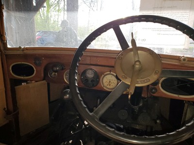 image 4 of interior