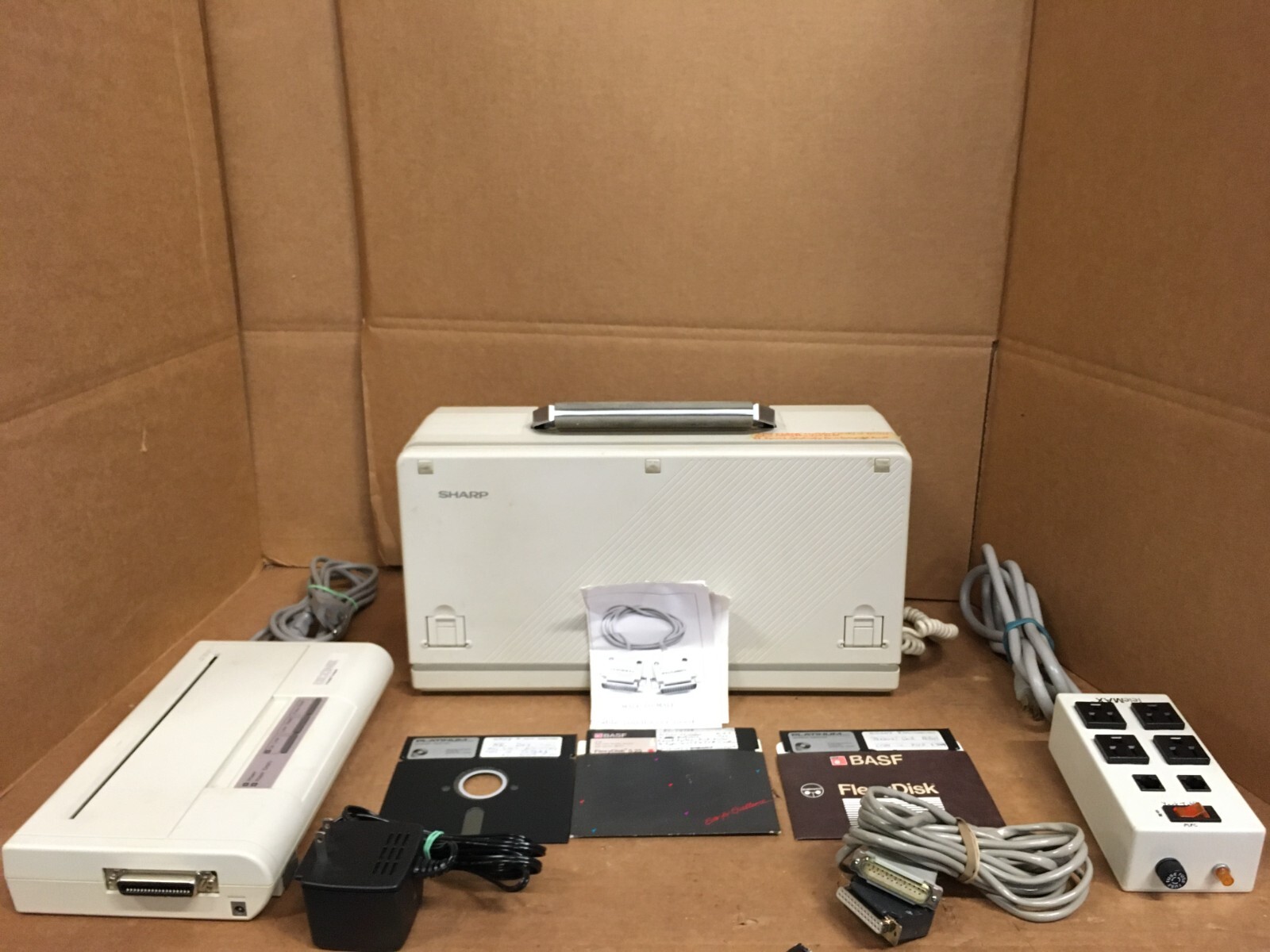 Vintage Sharp PC-7000, Intel 8086 CPU, XT Computer, Tested