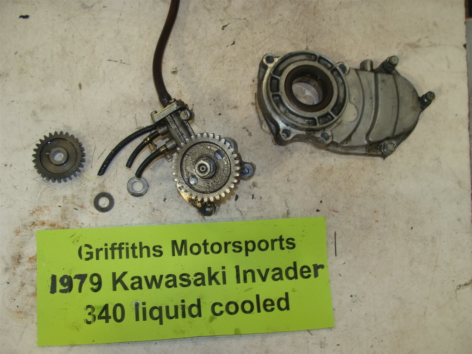 オアハカ 78 79 80 KAWASAKI INVADER 340 L/C tc340a engine oil pump