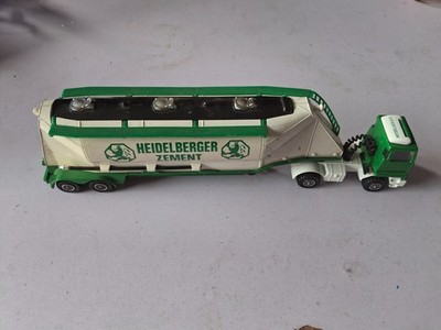 Matchbox Superkings K-3 Grain Transporter grün/weiss "Heidelberger Zement"