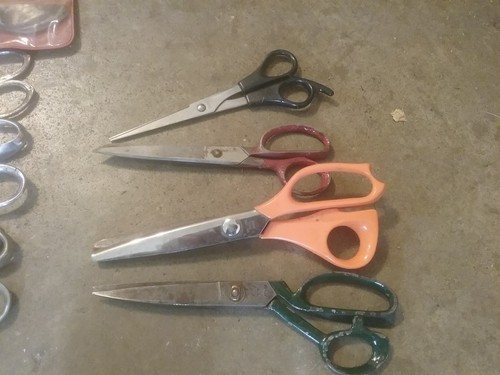 Vintage Lot Of Scissors Shears