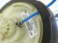 BMW X5 35d E70 06-10 Feder Federbalg Hinten Rechts BMW X5 35d E70 06-10 29.06.2007 6790079 37.12-6790079-01... Vorschau 4