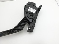 Volvo V60 D4 10-13 2,0d 120KW Gaswertgeber Gaspedal Volvo V60 D4 10-13 24.03.2011 31329062 6PV010834-16 gebraucht Vorschau 4