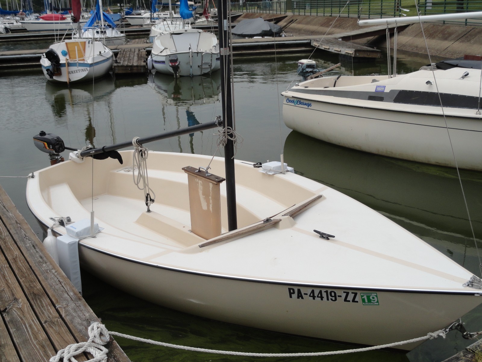 15' GALILEE FIBERGLASS SAILBOAT WITH TRAILER AND THREE SAILS