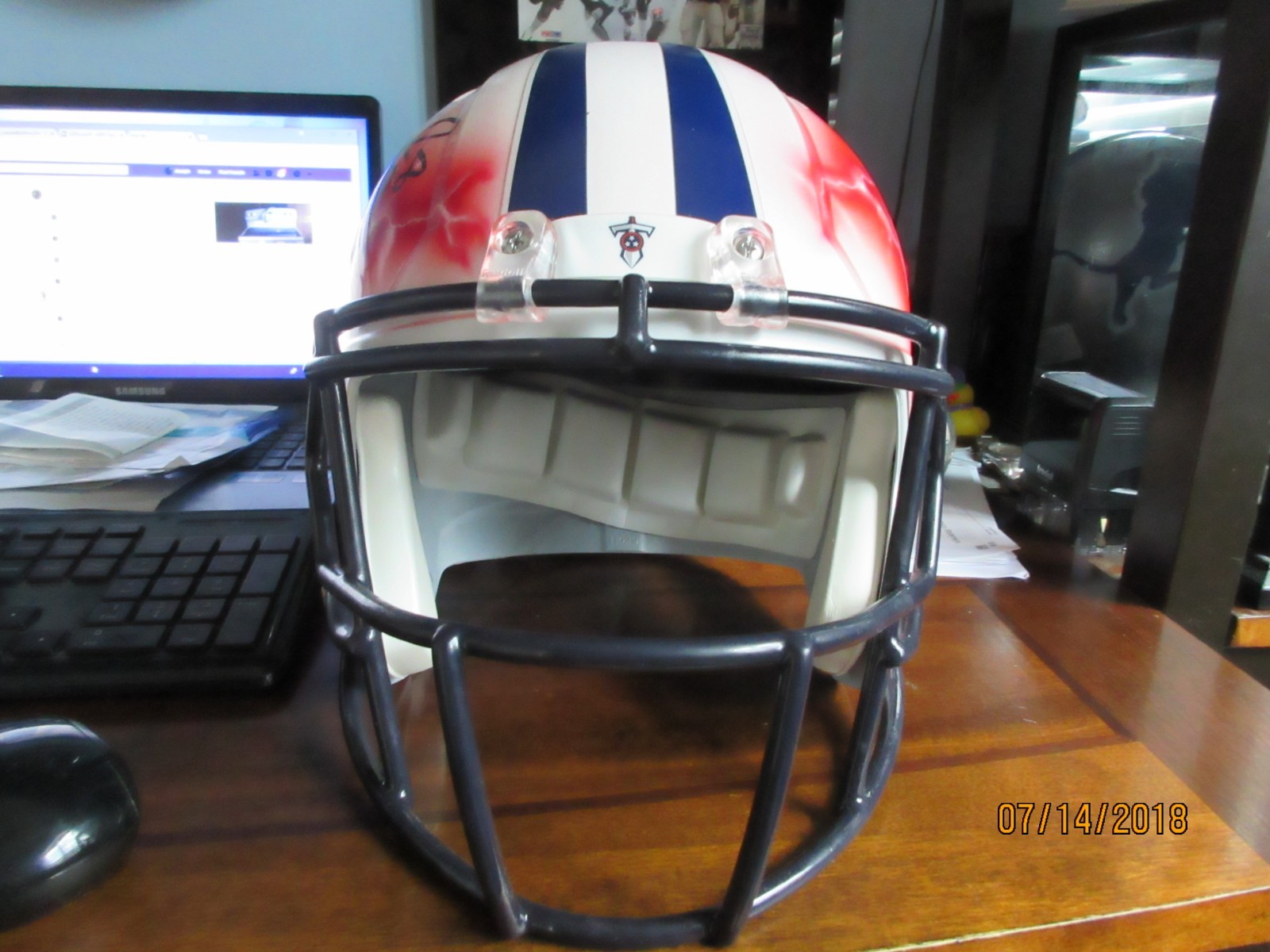 MARCUS MARIOTA Autographed TENNESSEE TITANS Custom Replica Helmet Beckett Cert