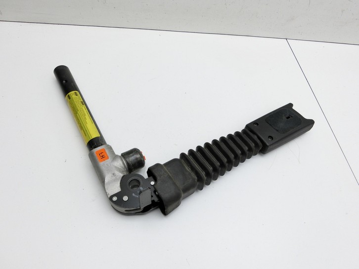Kia Sorento XM 09-12 Gurtstraffer Links Vorne Aussen Kia Sorento XM 09-12 19.05.2010 88815-2P400VA gebraucht Vorschau 3