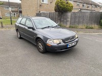 Volvo S 40 Estate 1.6 petrol grey Ulez free excellent drive large booth