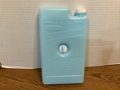 rubbermaid refreeze bottle