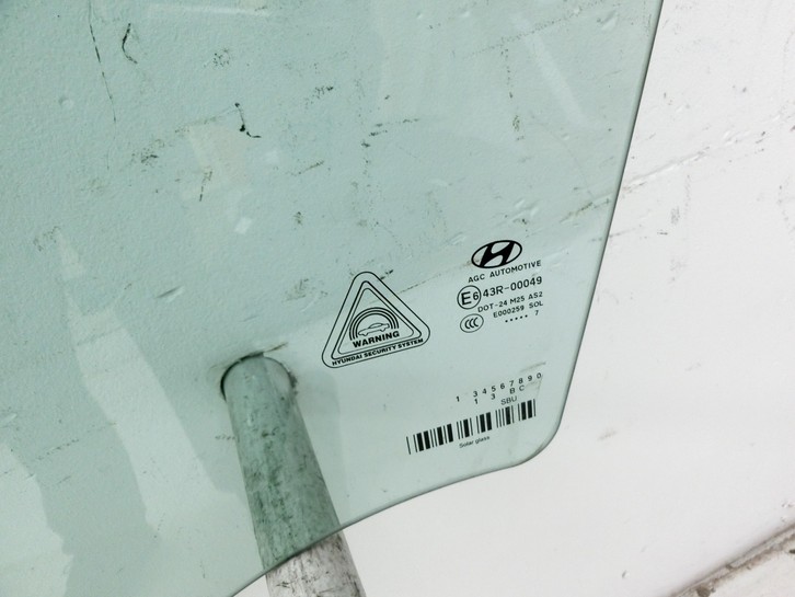 Hyundai Tucson TL 15-18 Seitenscheibe LVK Fenster Türscheibe Links Vorne Hyundai Tucson TL 15-18 30.03.2017 gebraucht Vorschau 2