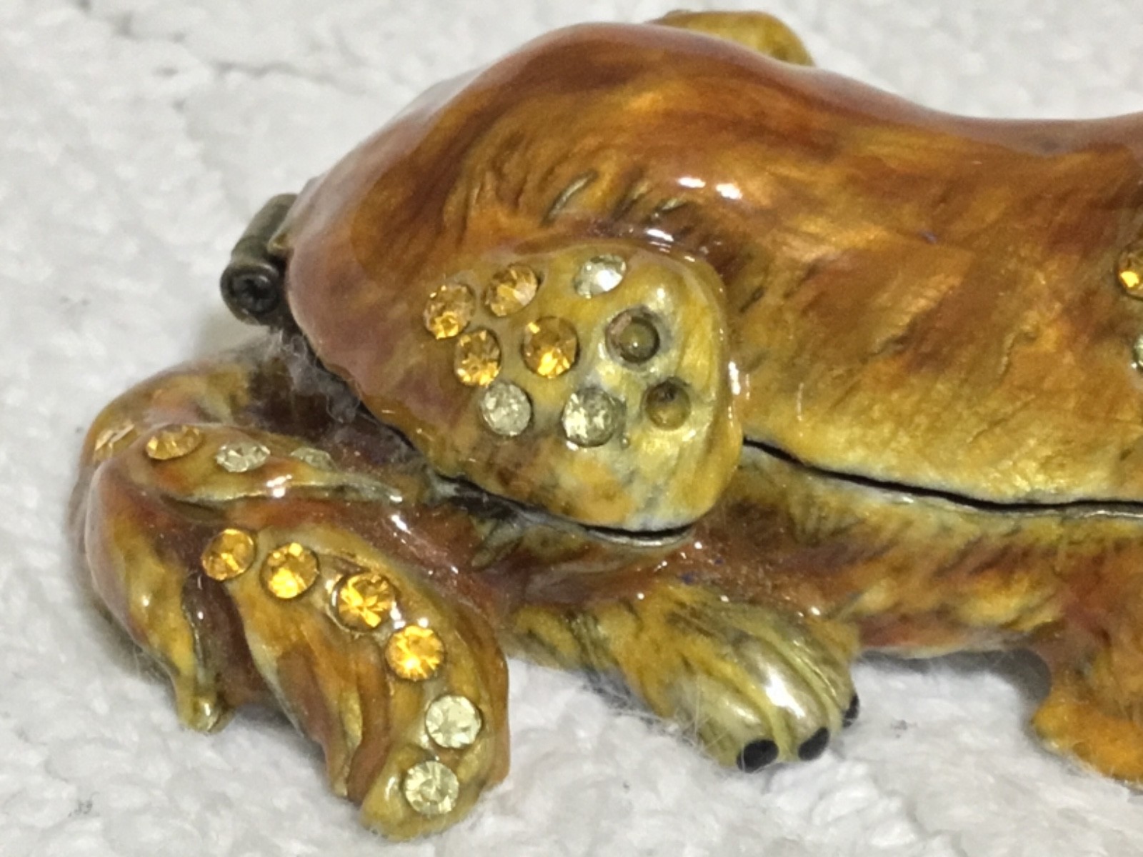 (AS IS) WELFORTH ENAMEL PEWTER & JEWEL DOG HINGED TRINKET BOX (1.25” X  2.75”)