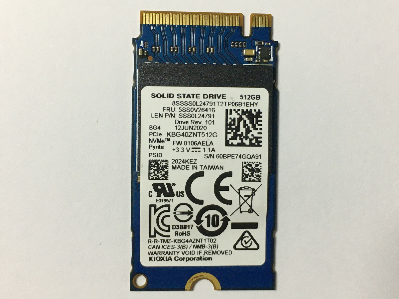 Toshiba / Kioxia KBG40ZNT512G 512GB SSD PCIe NVMe M.2 2242 Toshiba / Kioxia KBG40ZNT512G 512GB SSD PCIe NVMe M.2 2242