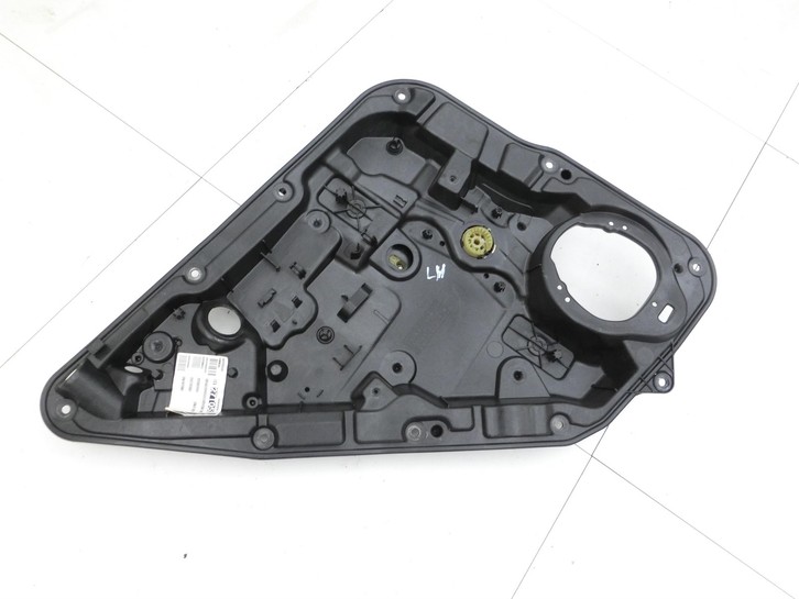 Mercedes W176 A200 12-15 Fensterheber o. FH-Motor Hinten Links Mercedes W176 A200 12-15 28.01.2015 A1767300179... Vorschau 2