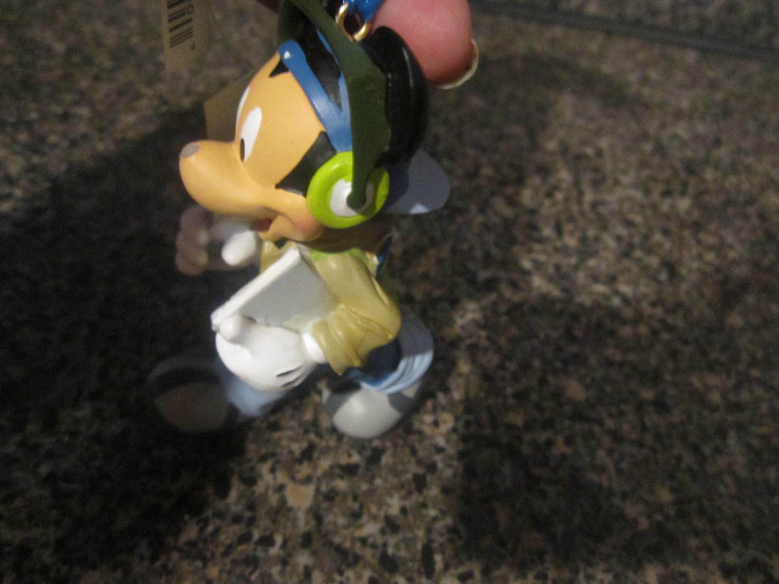 DISNEY PARKS MICKEY MOUSE CHRISTMAS ORNAMENT STUDENT / SCHOOL