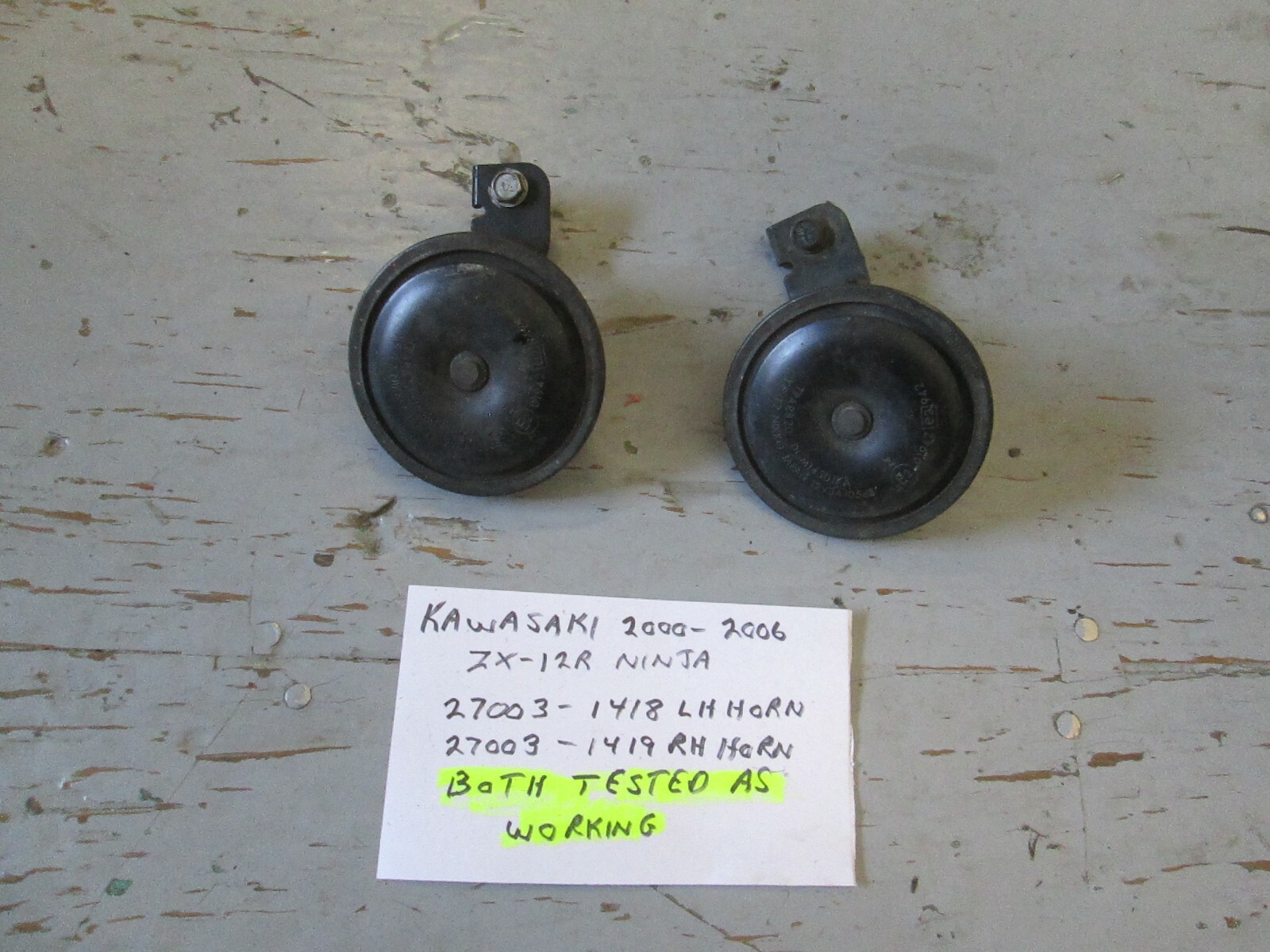 いの Kawasaki 2000 - 2006 ZX-12R NINJA PAIR OF HORNS 27003-1418
