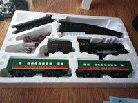 battery operated christmas train