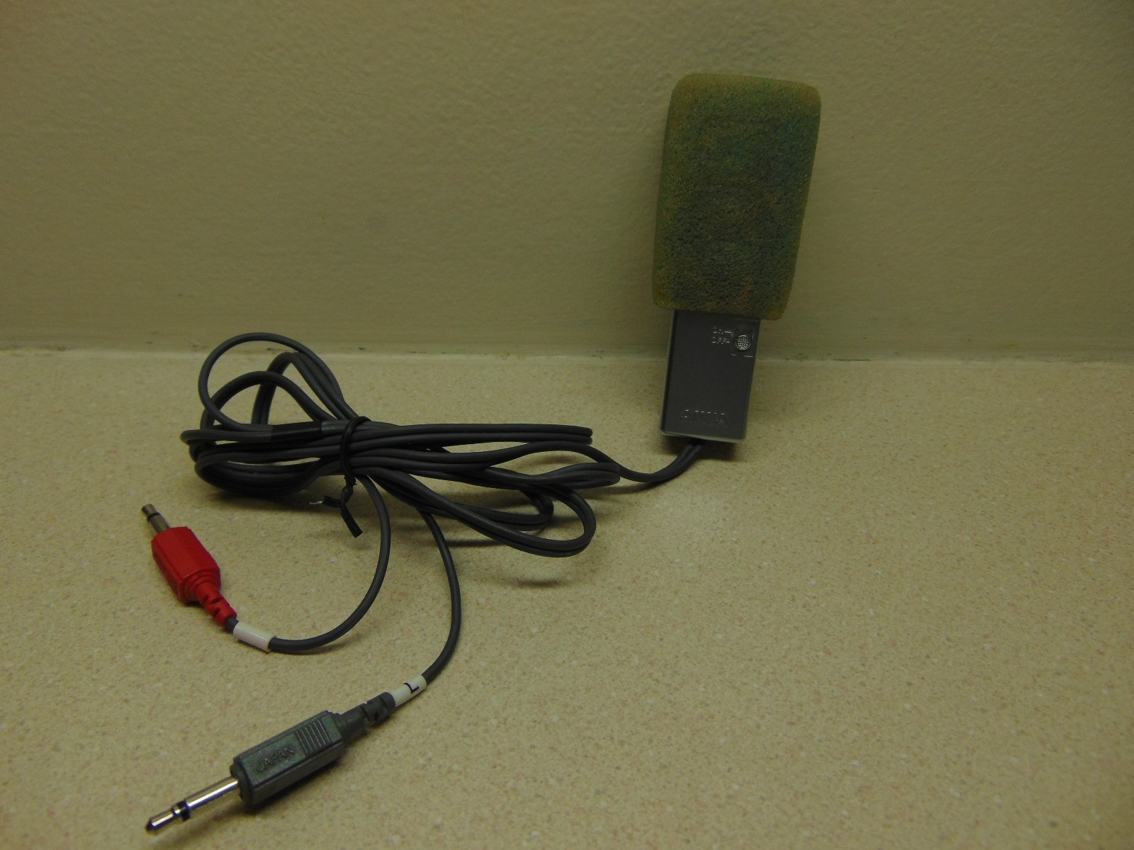 Vintage AIWA CM-30 Mini One-Point Stereo Condenser Microphone