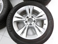 Mercedes W205 C180 14-19 4 x Kompletträder Aluminiumfelge Ganzjahresreifen 225/50R17 5X112 Mercedes W205 C180 14-19... Vorschau 4