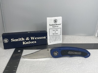 Vintage Smith & Wesson Knife #CH205D W/Damascus Blade BLUE