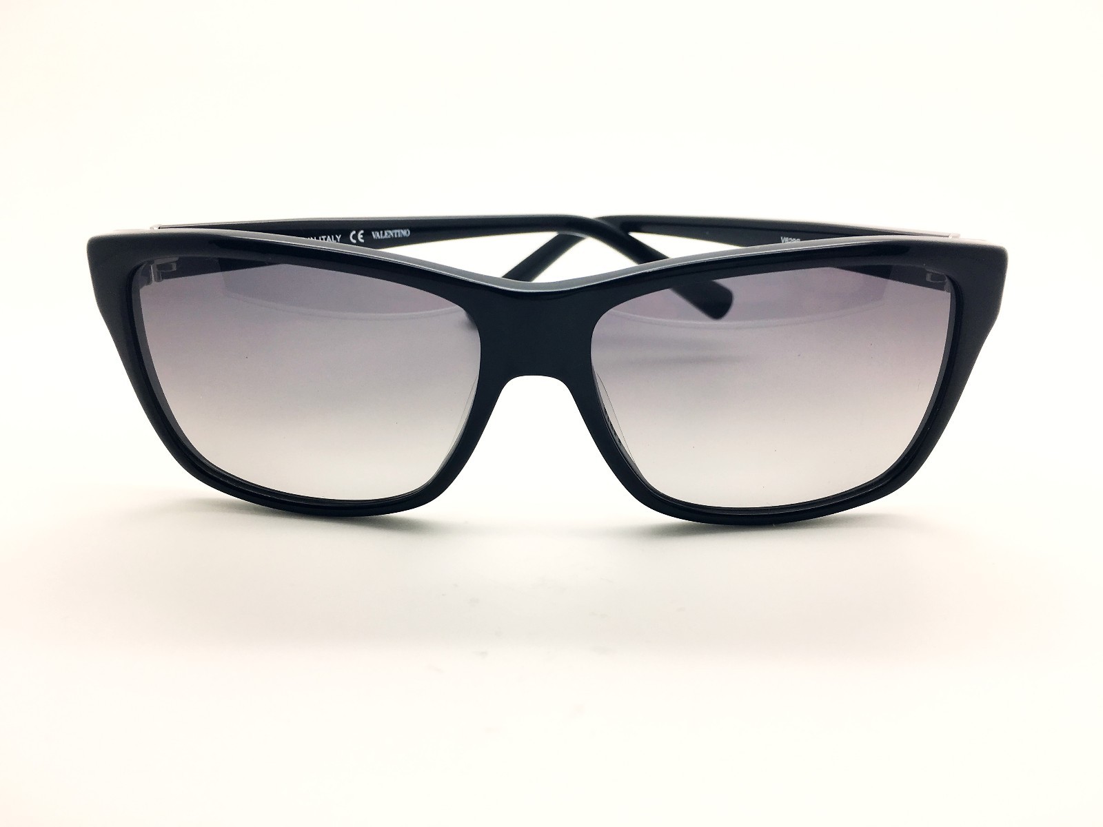 VALENTINO ヴィンテージサングラス VALENTINO GARAVANI EYEWEAR Vロゴ シグネチャー キャットアイ