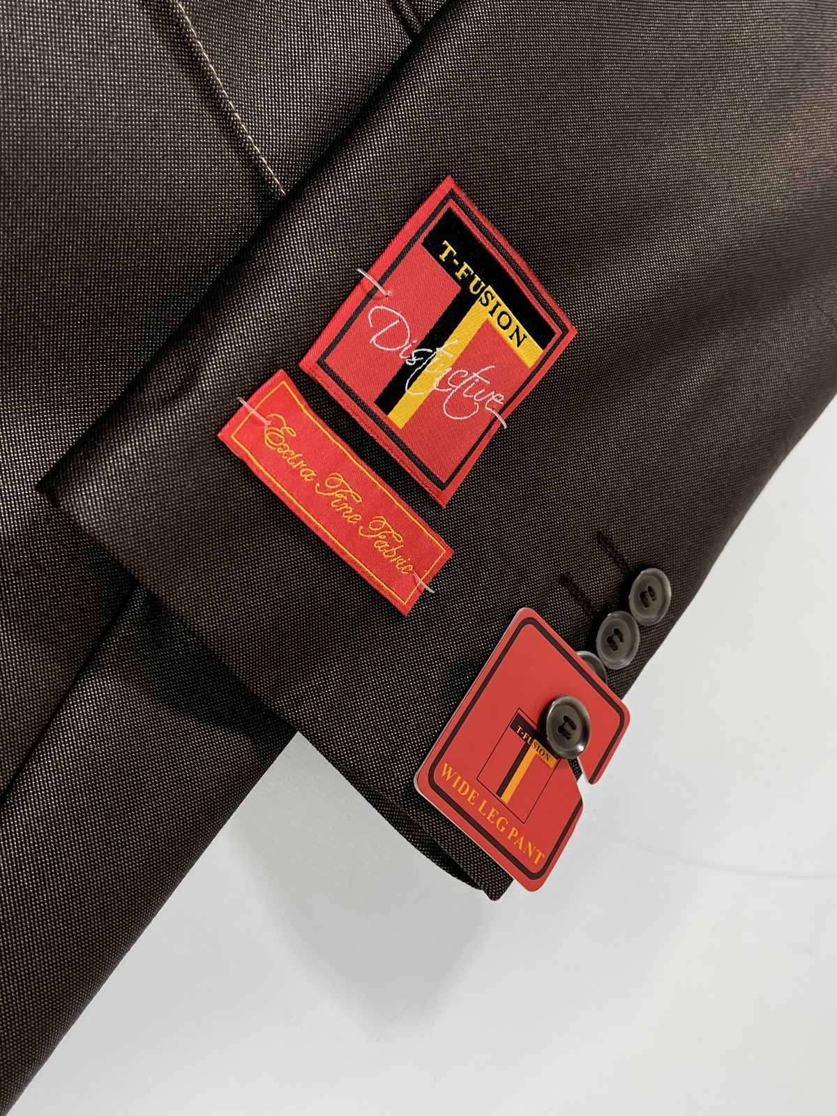 Mens T Fusion Chocolate Brown 3 Piece Suit Size 42R 36W NEW