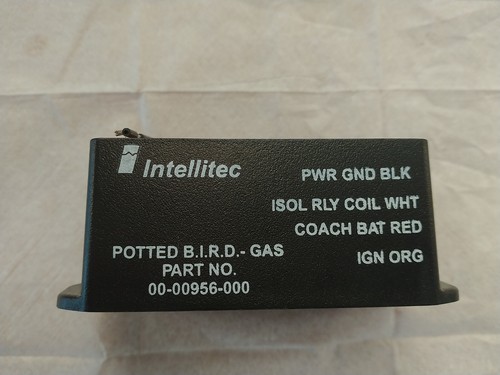 走行充電器BAL ISOLATOR No.2705 Amazon.co.jp: BAL 2705 Isolator Charger for DC 12V Cars