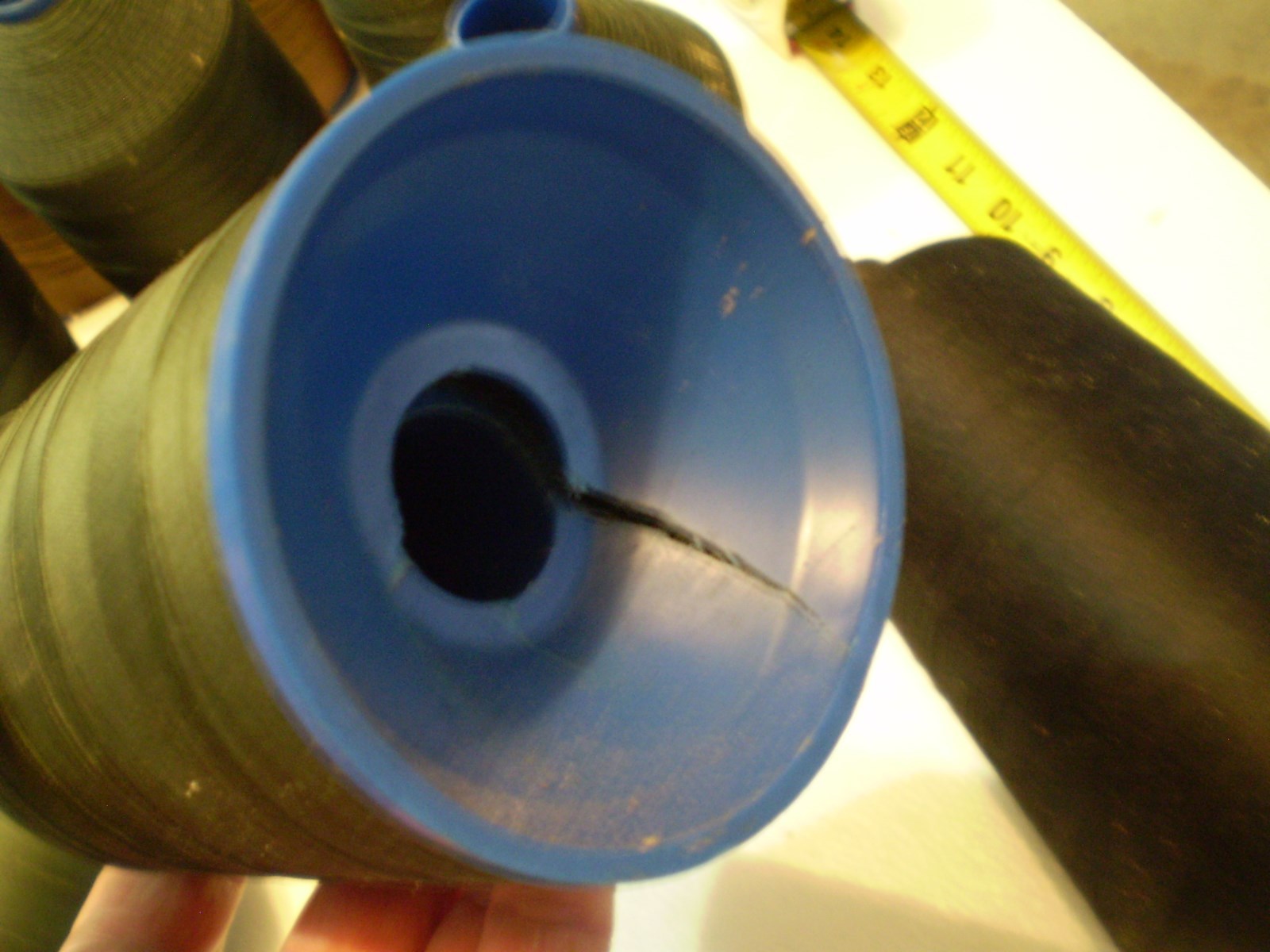 CLEARANCE 15 sewing coil thread brown  black / bobine de fil couture brun  noir