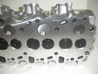 Fits Toyota 1KZ-T or 1KZ-TE Complete Cylinder Head 11101-69126 