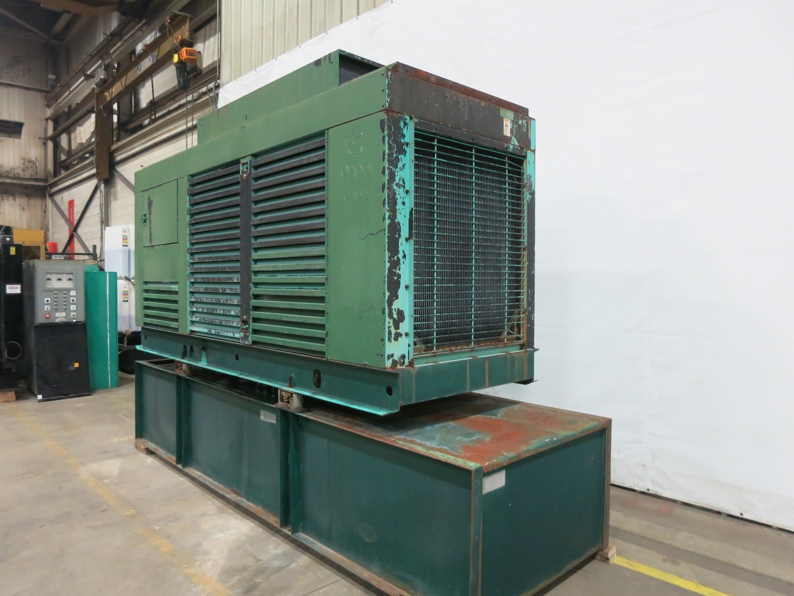 Cummins 400 kW diesel generator, NTA855-G5 engine,  311 Hrs Yr '97 - CSDG # 2238