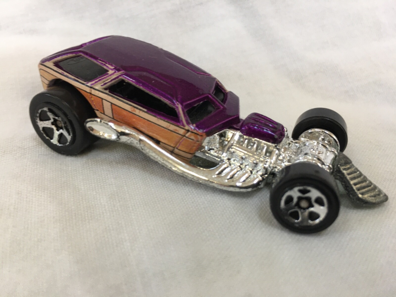 Surf Crate Car Purple   / Loose / Used
