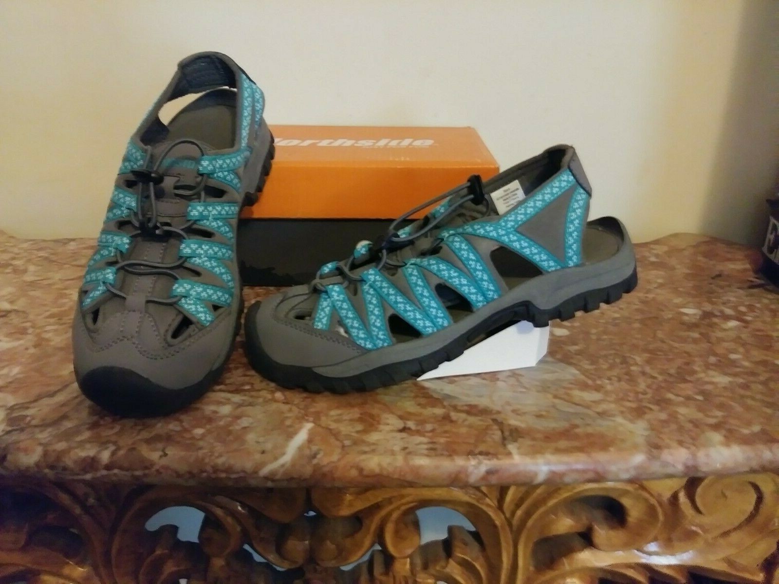 Ryka Studio D XT size 4