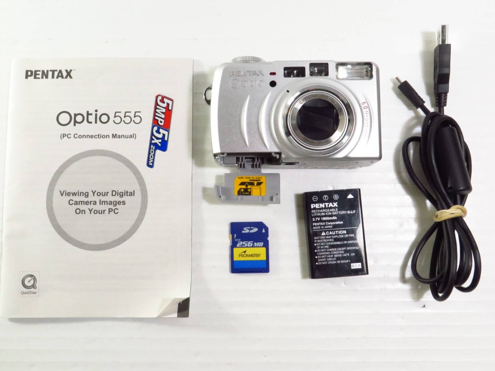 美品＊電池式＊PENTAX optio S55シルバー PENTAX Optio 555 5.0MP Digital Camera Silver w/ Battery