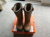 scruffs gravity rigger boots