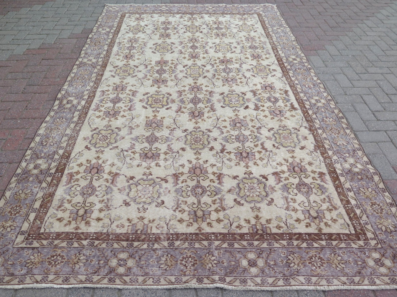 140.5×225\"Sugar plum”ViNTAGE TURKiSH RUG Turkish Vintage Rug + 3.5 X 5.2 + Absolutely Gorgeous +