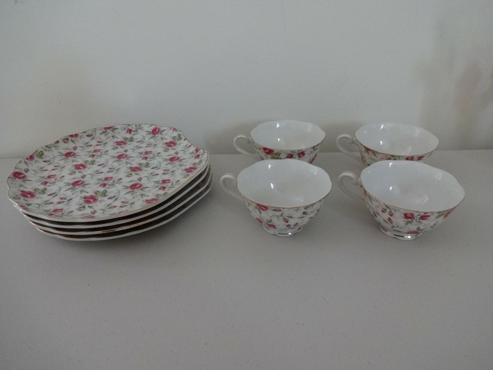 LEFTON CHINA Shabby Chic Rose Chintz Set of 4 Snack Plates & Cups 1960s