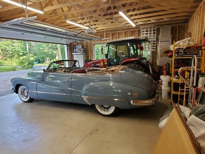 Owner 1947 Buick Super Convertible Blue RWD Manual