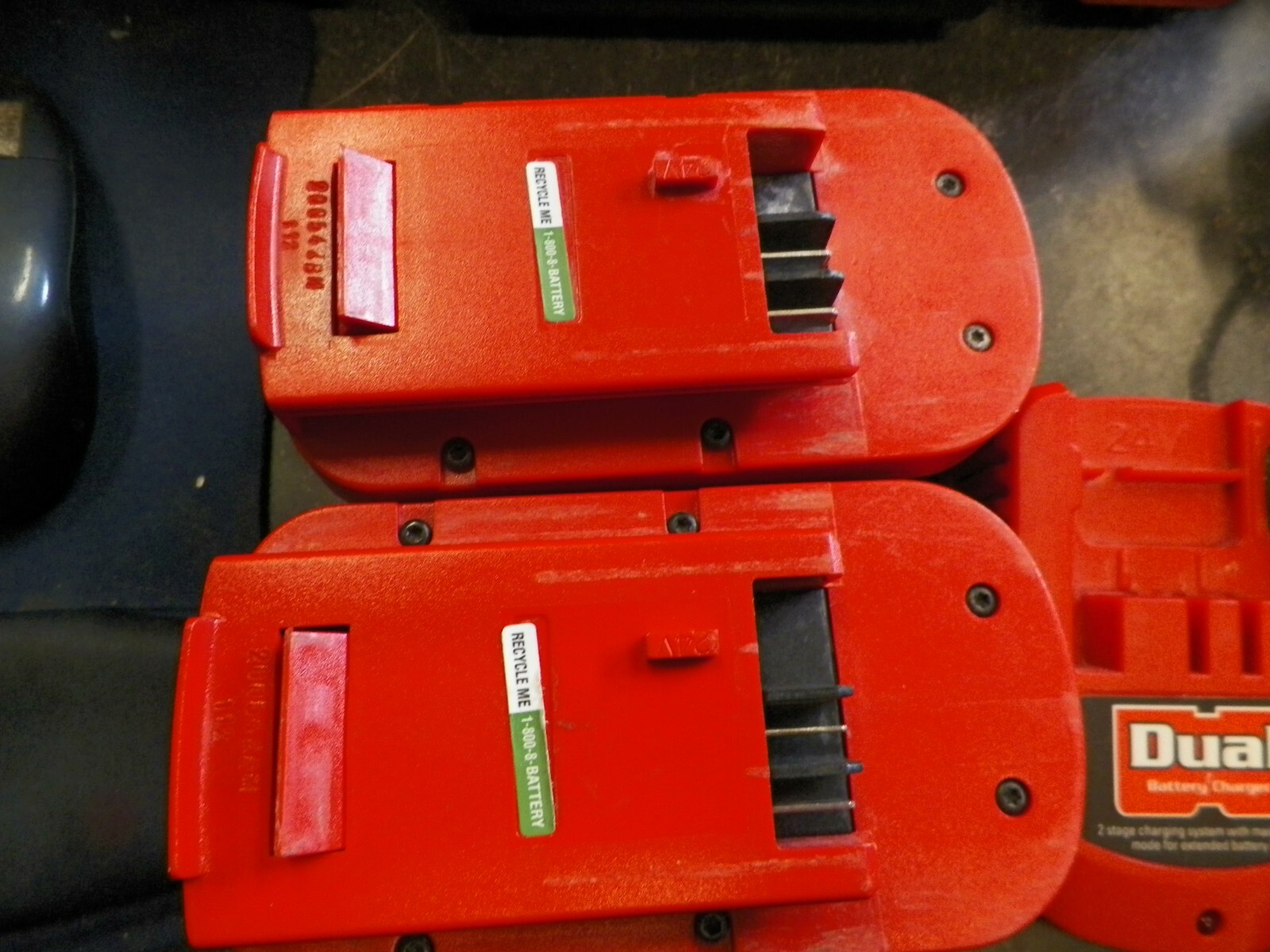 BLACK & DECKER FIRE STORM 24V CORDLESS HAMMER DRILL/DRIVER SET with Case