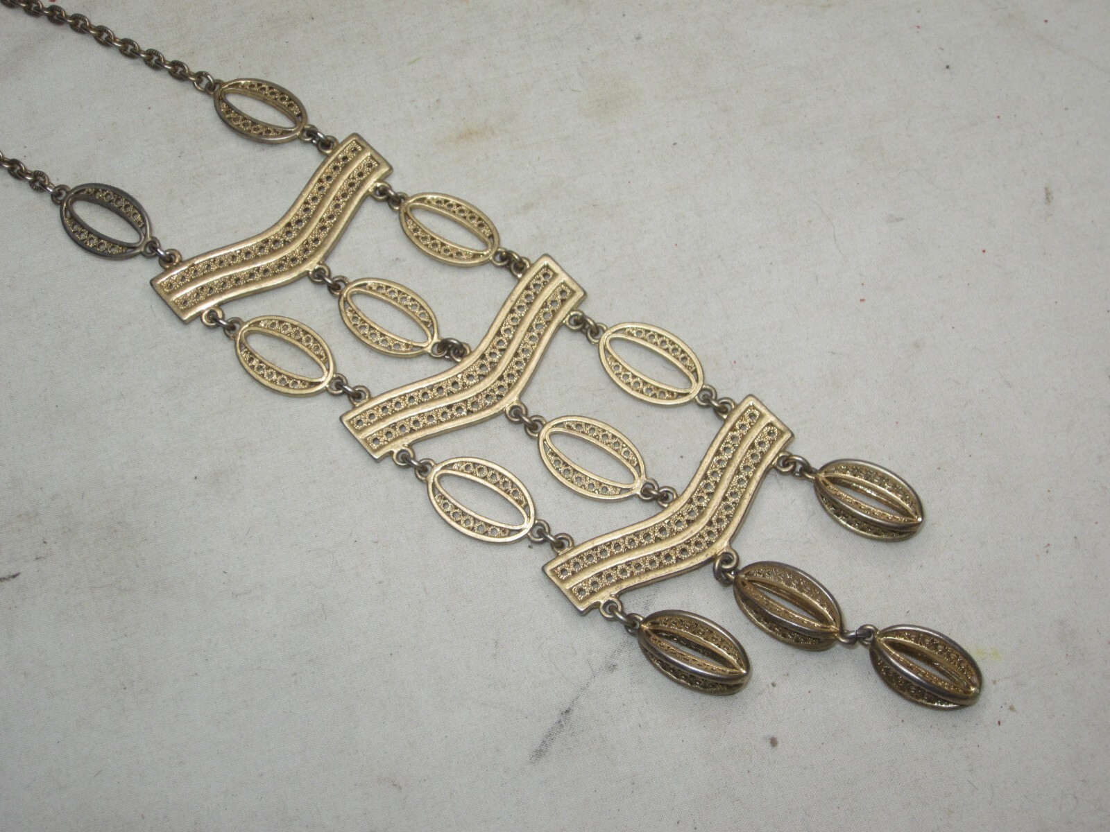 vintage Stella & Dot necklace Kimberly dangle ornate fashion