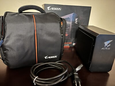 Gigabyte AORUS eGPU/Thunderbolt 3, w/GTX1070 GPU 8GB GDDR5, ARGB, 3x USB 3.0