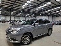 2020 Mitsubishi Outlander 2.4h TwinMotor 13.8kWh Dynamic CVT 4WD Euro 6 (s/s) 5d