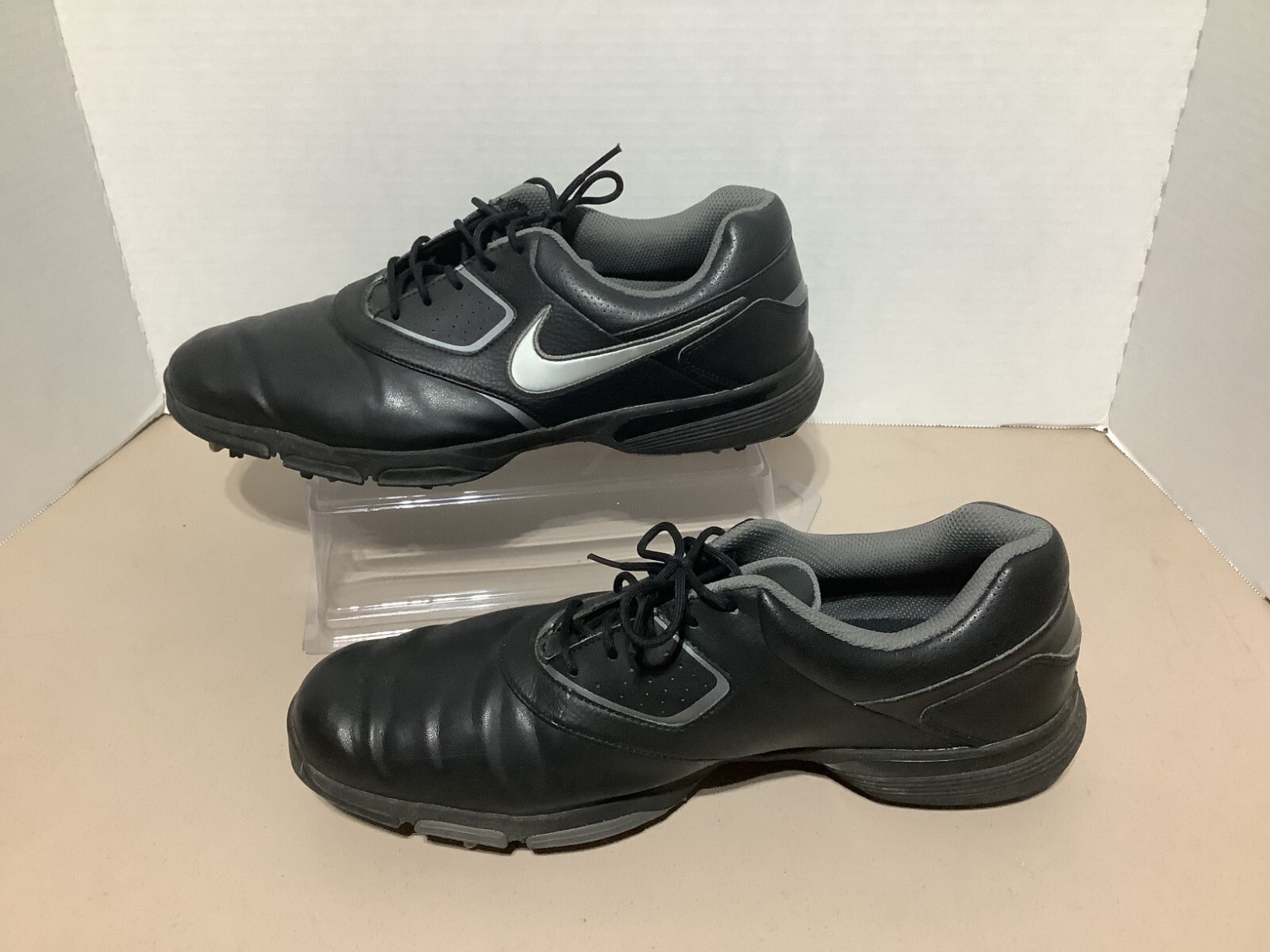 nike spike golf shoes