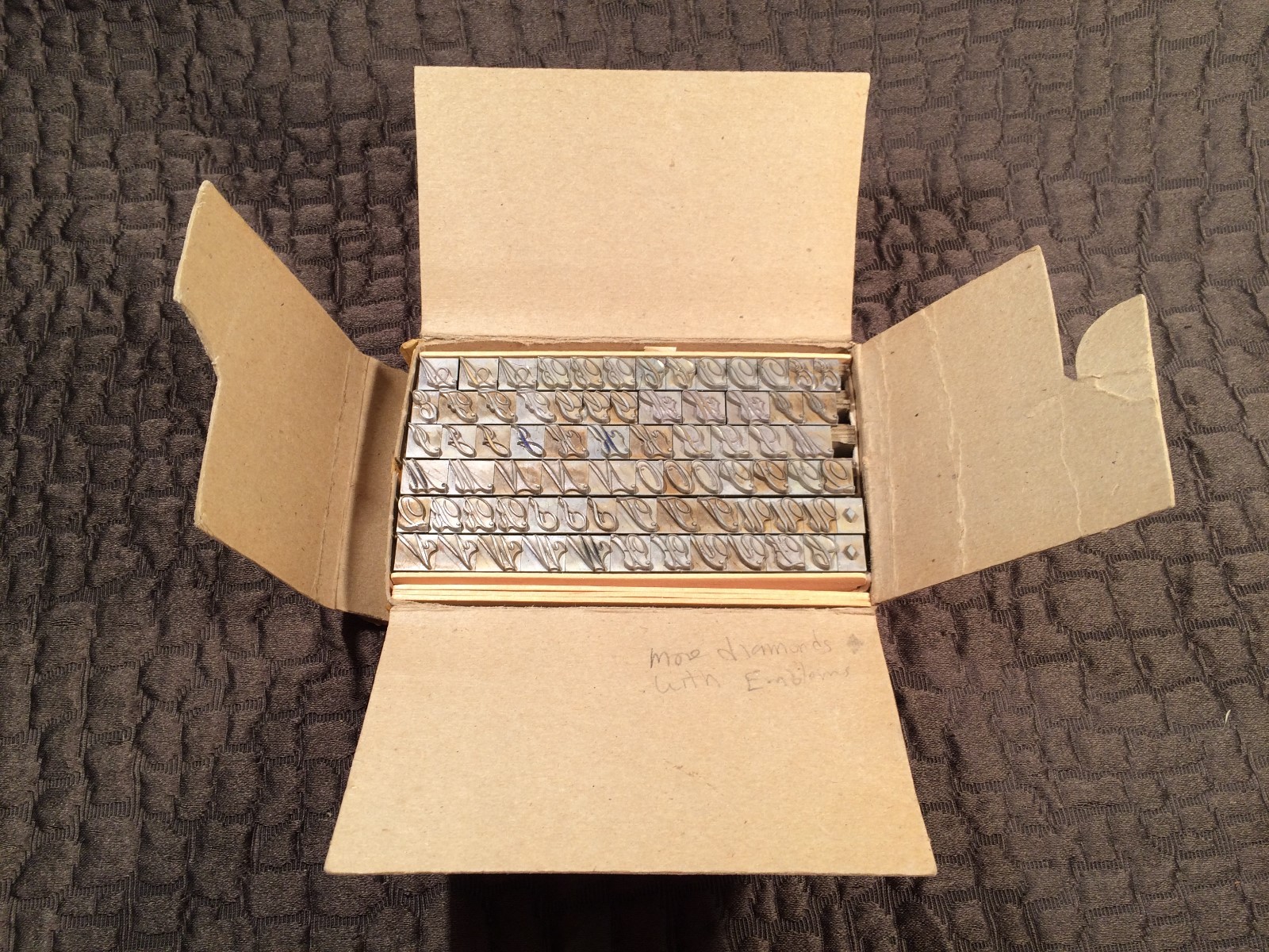 KINGSLEY HOT FOIL MACHINE TYPE LETTERS SMALL ELEGANCE INITIALS SORTED