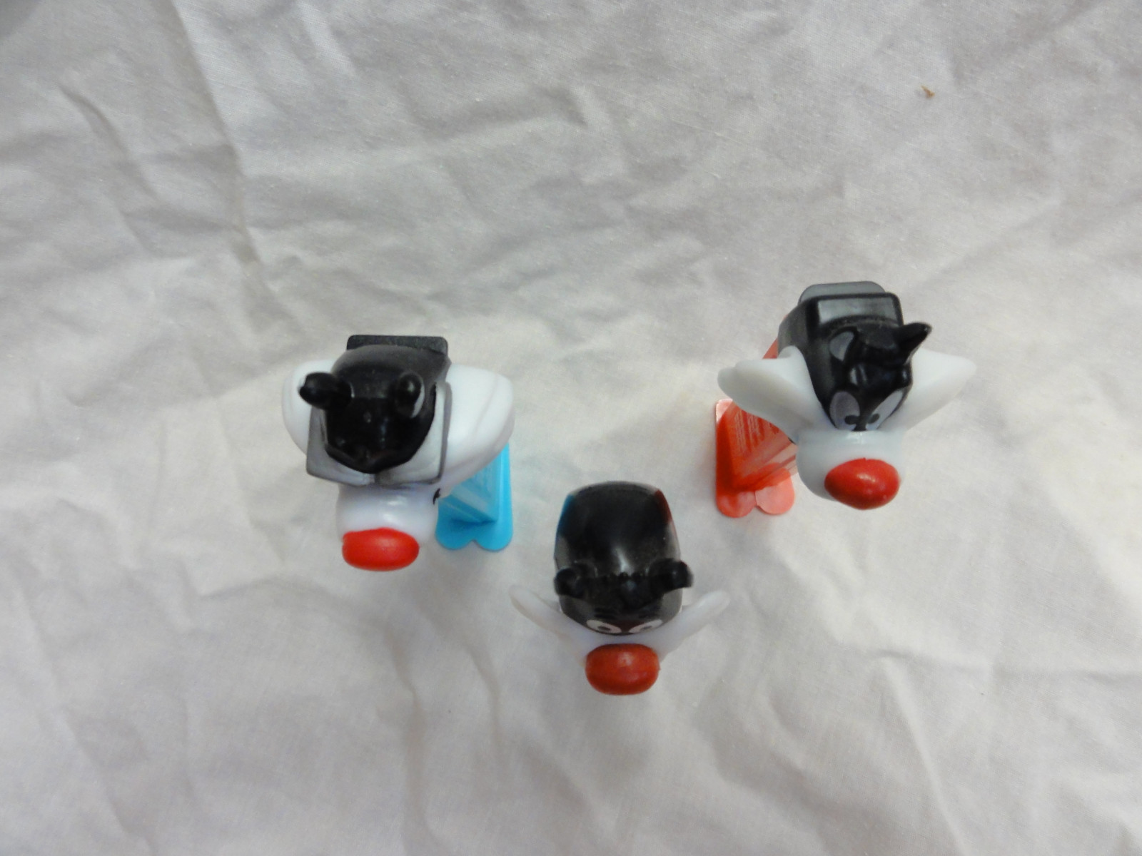 Pez Lot 3 - LOONEY TUNES - Sylvester Issue A, B, & Cool 