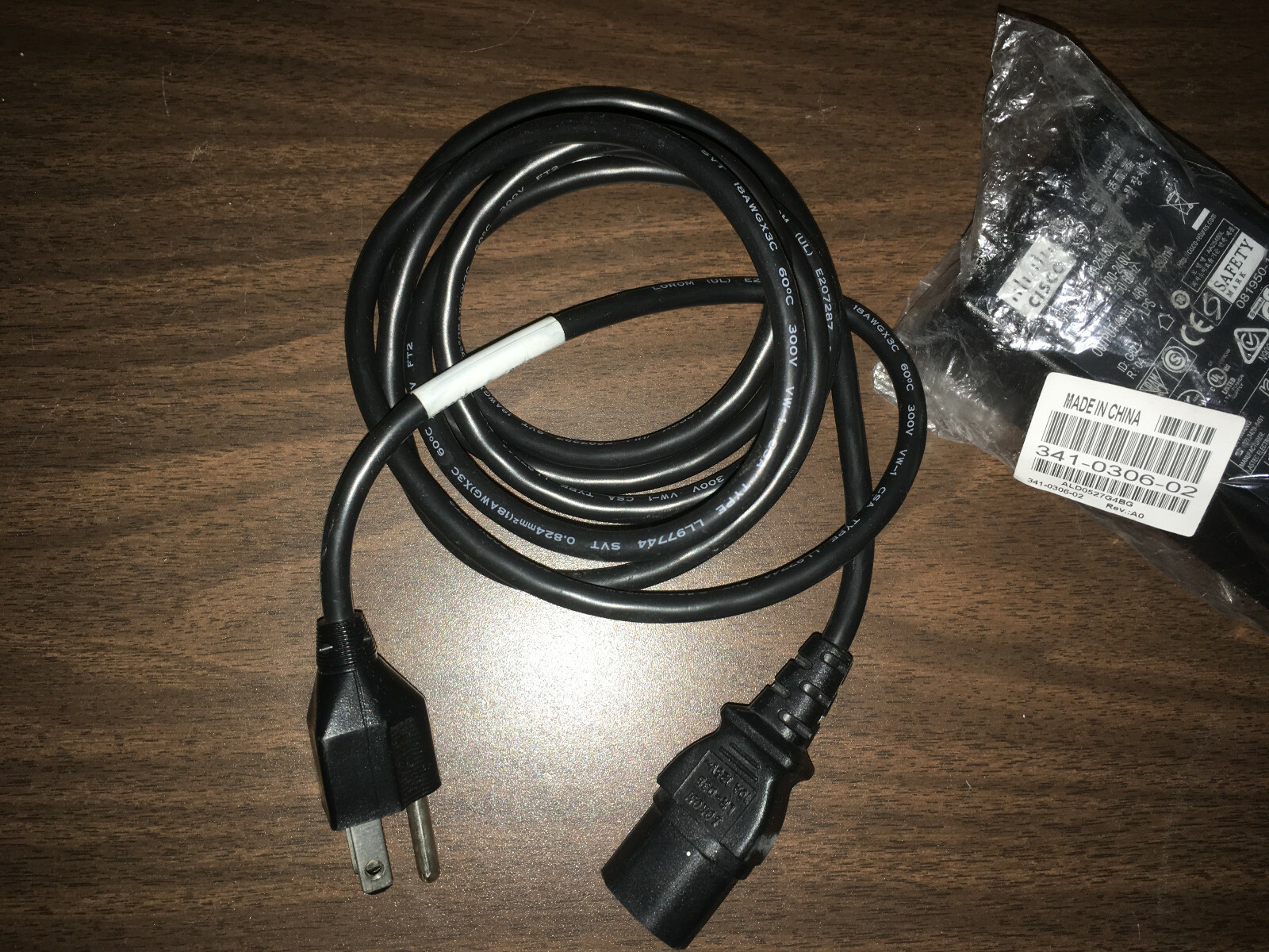 Genuine Cisco AC/DC Power Adapter S/N ALD0527G4BG 48v 380MA P/N 341-0306-02 A0
