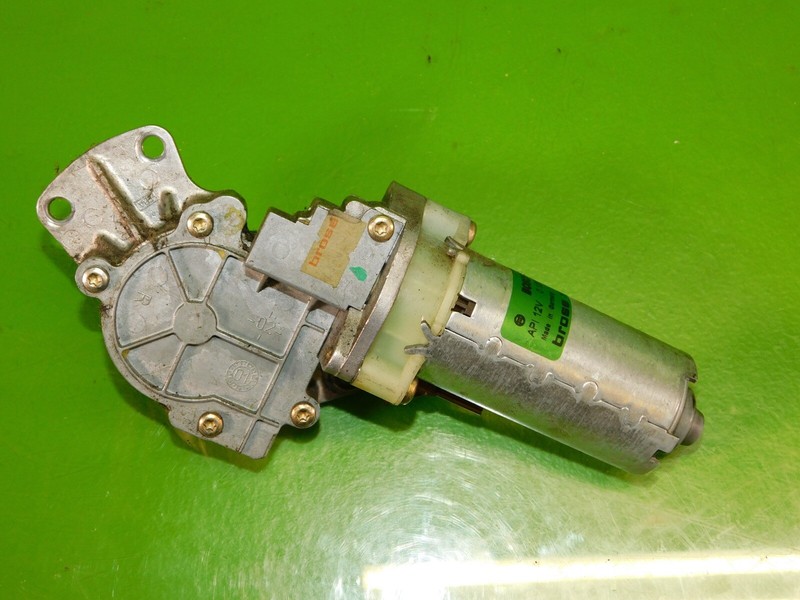 01-05 VW Passat GLX OEM passenger right power seat motor 0130002526