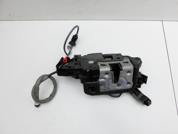 Mercedes W177 A200d 18-22 Lim Türschloss m. ZV Stellmotor Rechts Hinten Mercedes W177 A200d 18-22 12.07.2019... Vorschau 2
