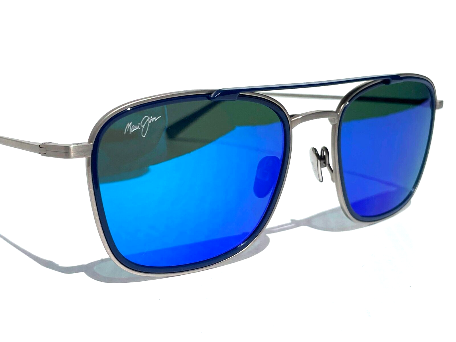 Pre-owned Maui Jim Following Seas Silver & Navy Polarized Blue Lens Sunglass B555-17m